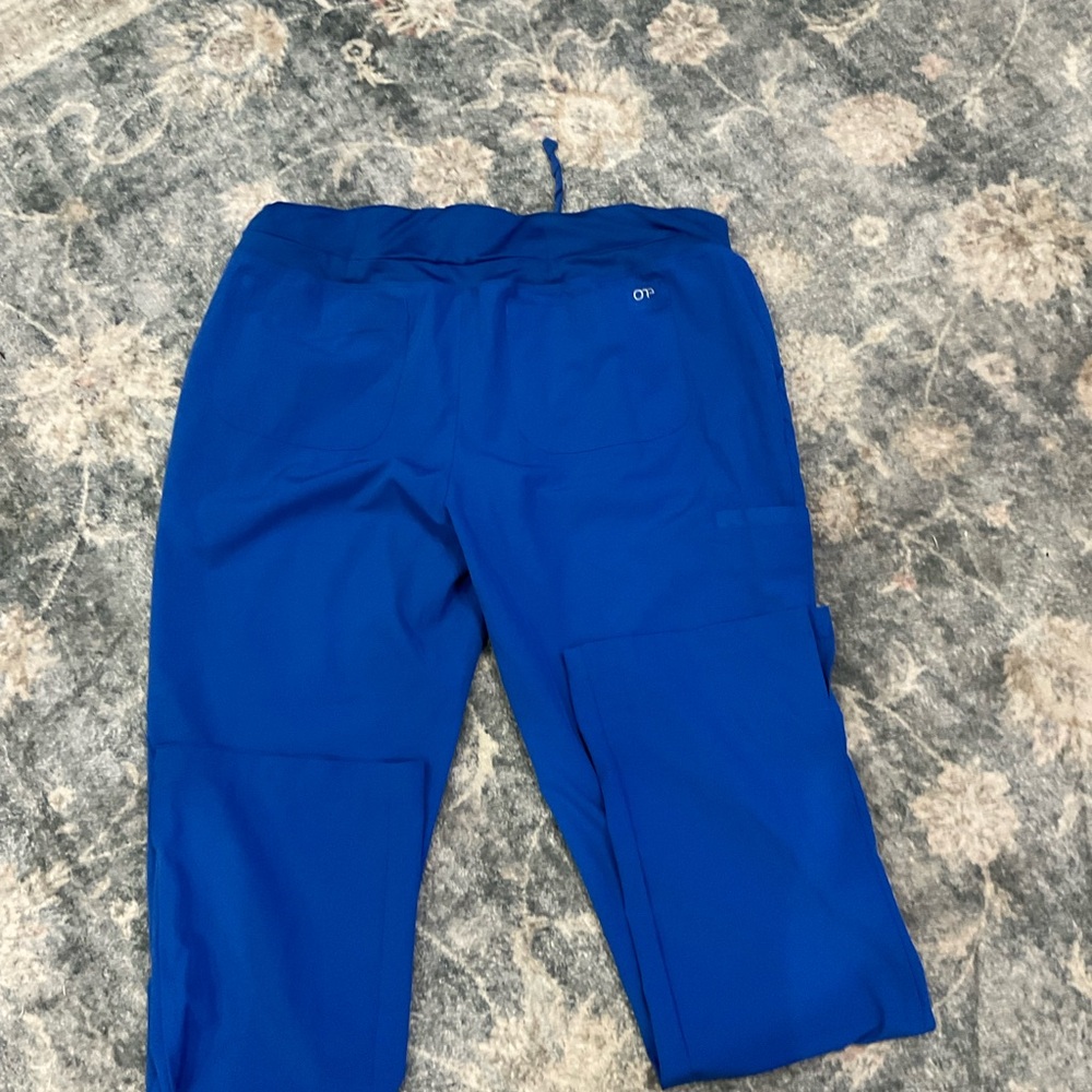 Barco one women’s scrub pants. - Picture 3 of 3
